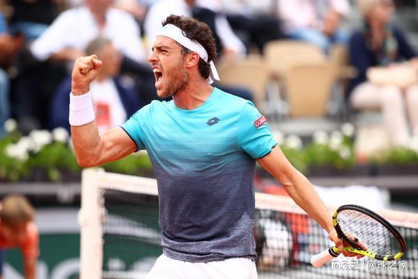 背景与转会 背景与转会