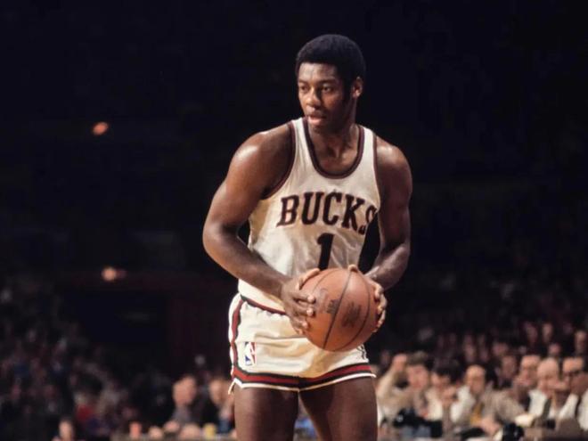 过外租获得 过外租获得