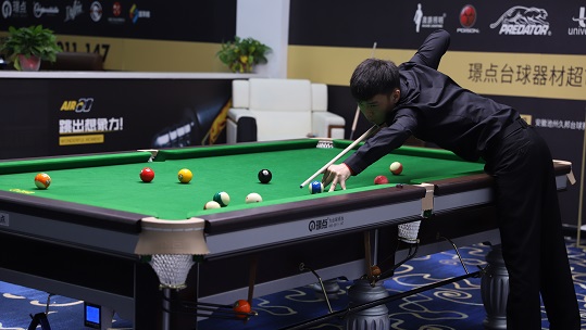 教练和裁判 教练和裁判